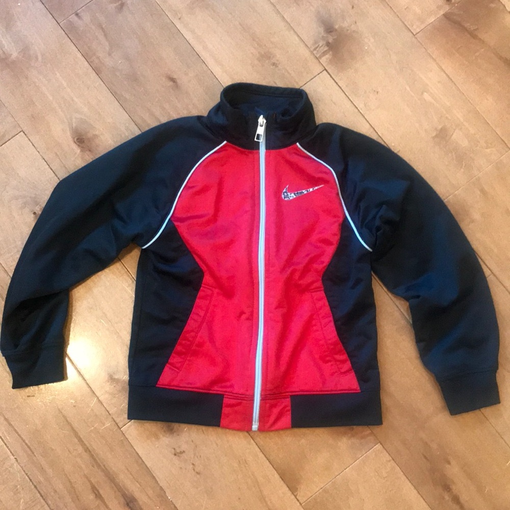 Nike boys zip up track jacket 5